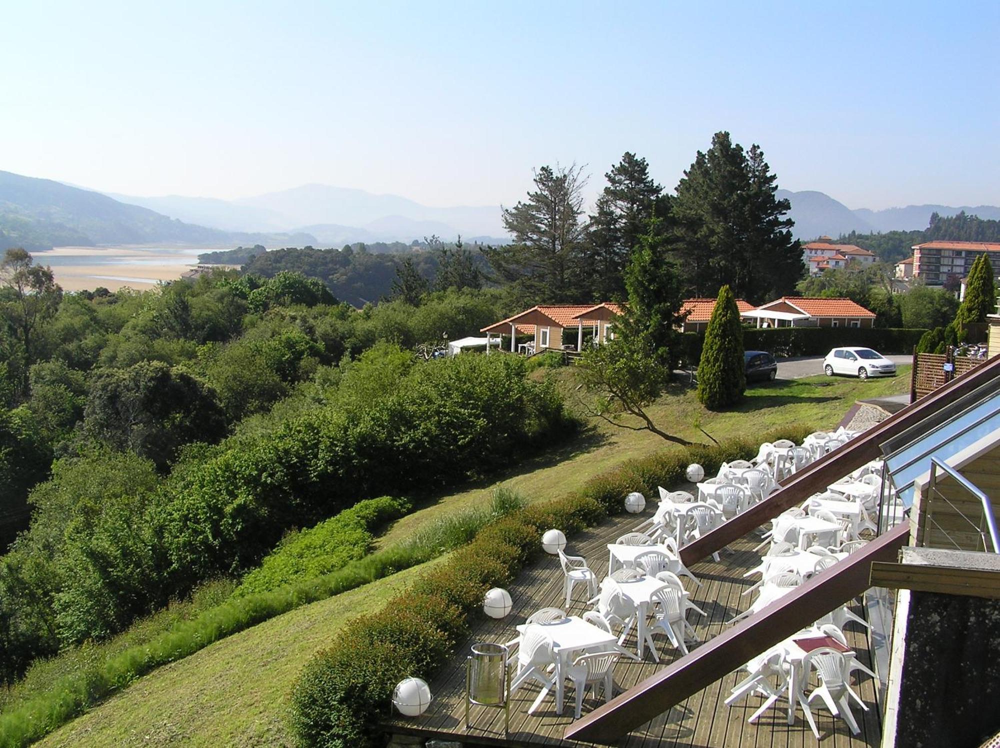 Bungalows Portuondo Parking Gratuito Mundaka Exteriér fotografie