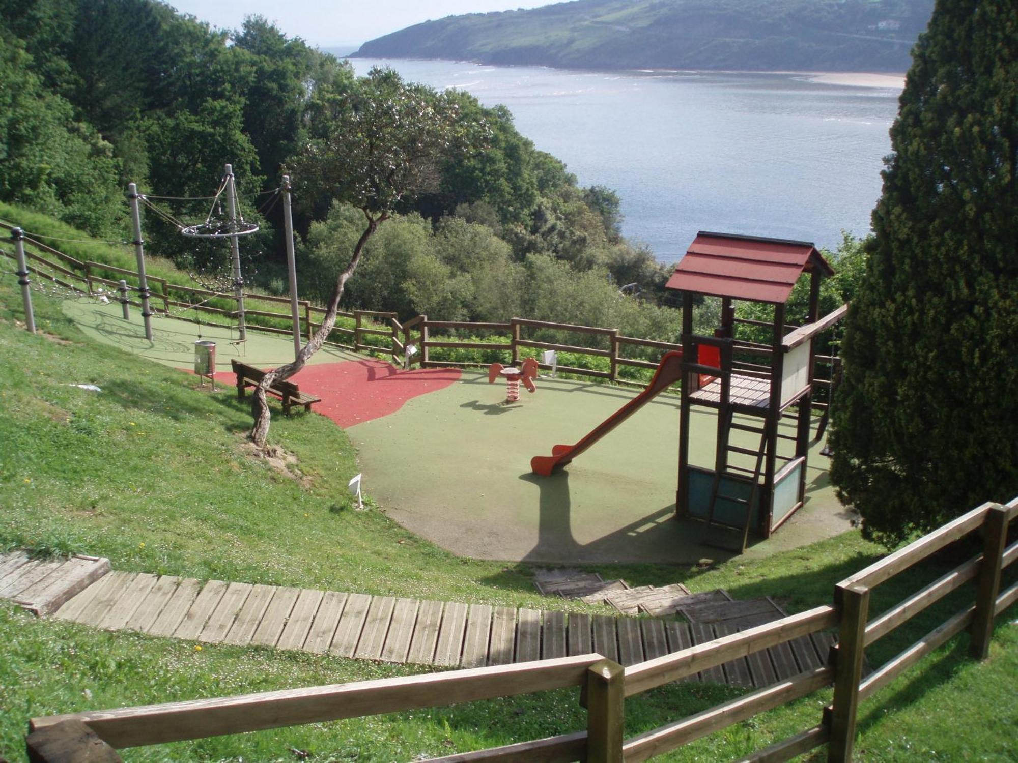 Bungalows Portuondo Parking Gratuito Mundaka Exteriér fotografie