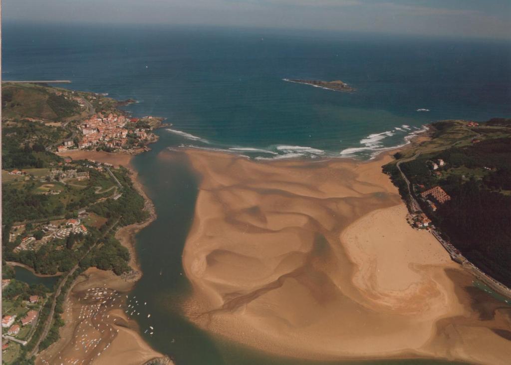 Bungalows Portuondo Parking Gratuito Mundaka Exteriér fotografie